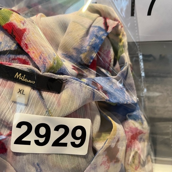 Watercolor Tank - Picture 7 of 7